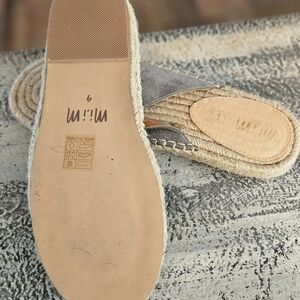 Mi.iM Gray Women's Espadrille Sandals